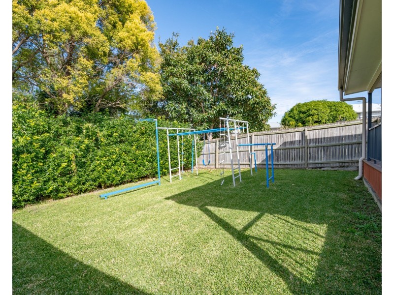 11 Wellstead Avenue, Coorparoo QLD 4151
