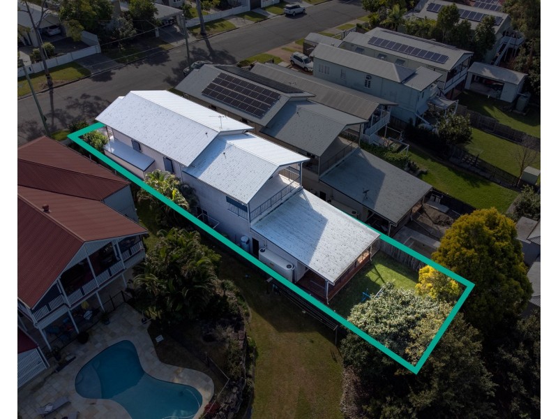 11 Wellstead Avenue, Coorparoo QLD 4151