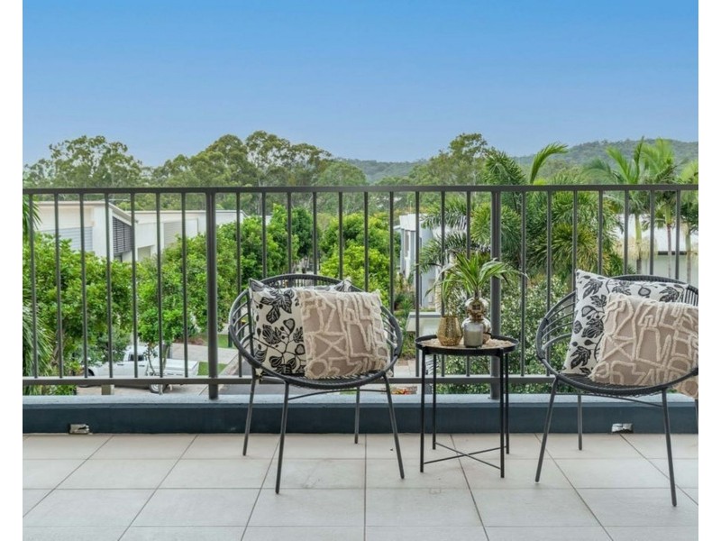 1205/16 Surbriton Court, Carindale QLD 4152