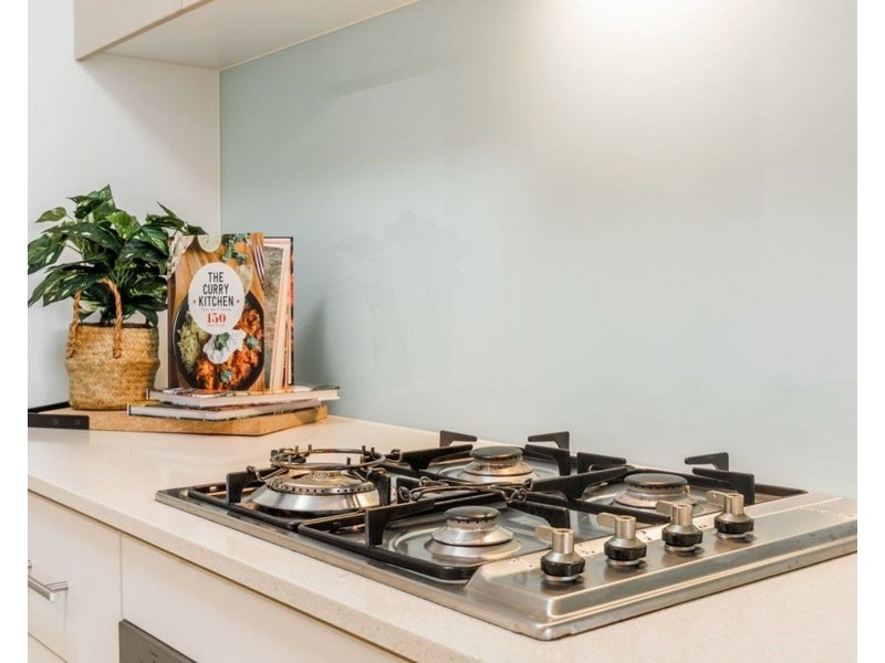 1205/16 Surbriton Court, Carindale QLD 4152