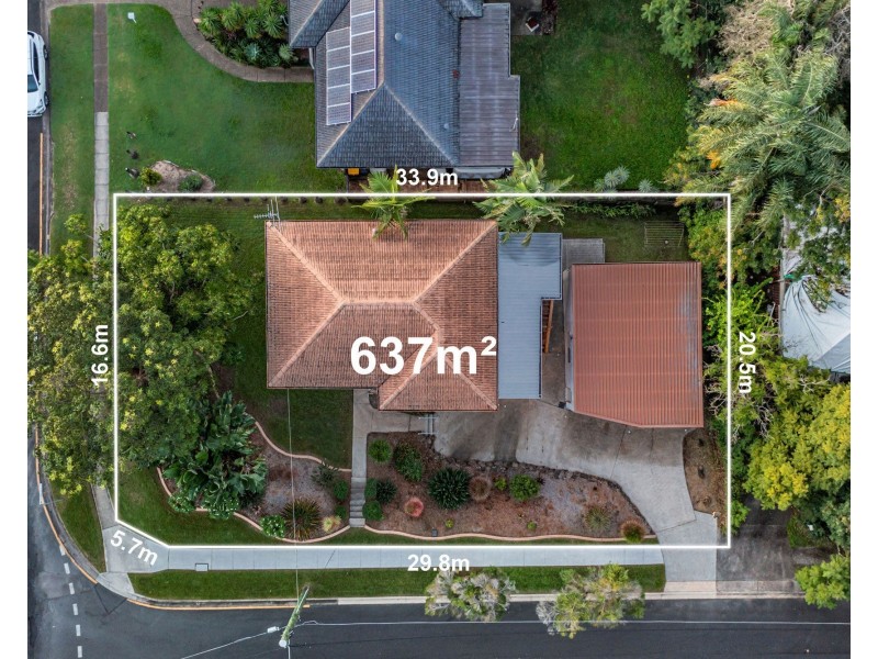 2 Breslin Street, Carina QLD 4152