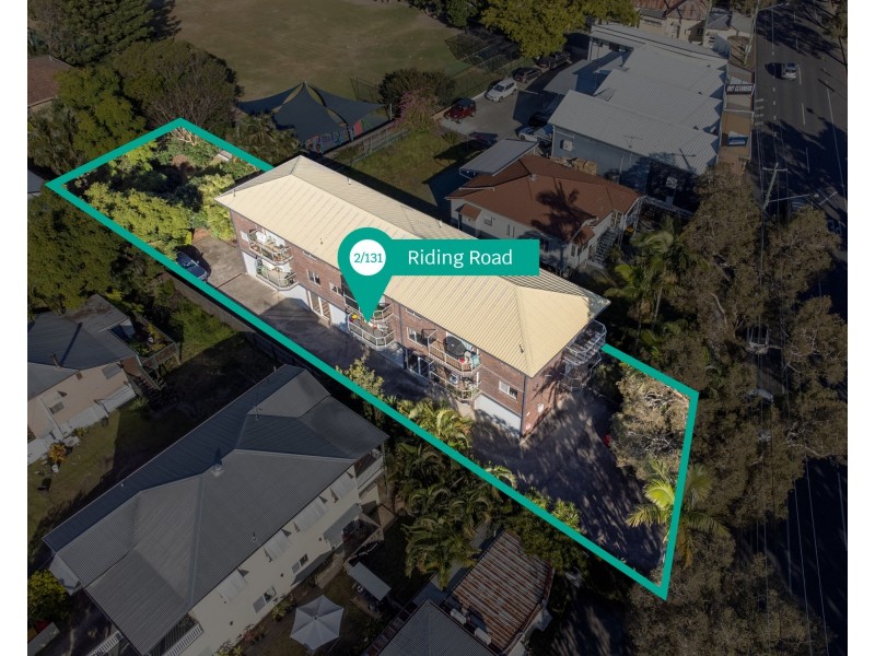2/131 Riding Road, Hawthorne QLD 4171