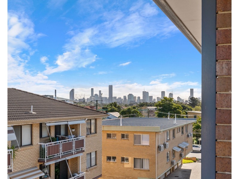 4/8 Weston Street, Coorparoo QLD 4151