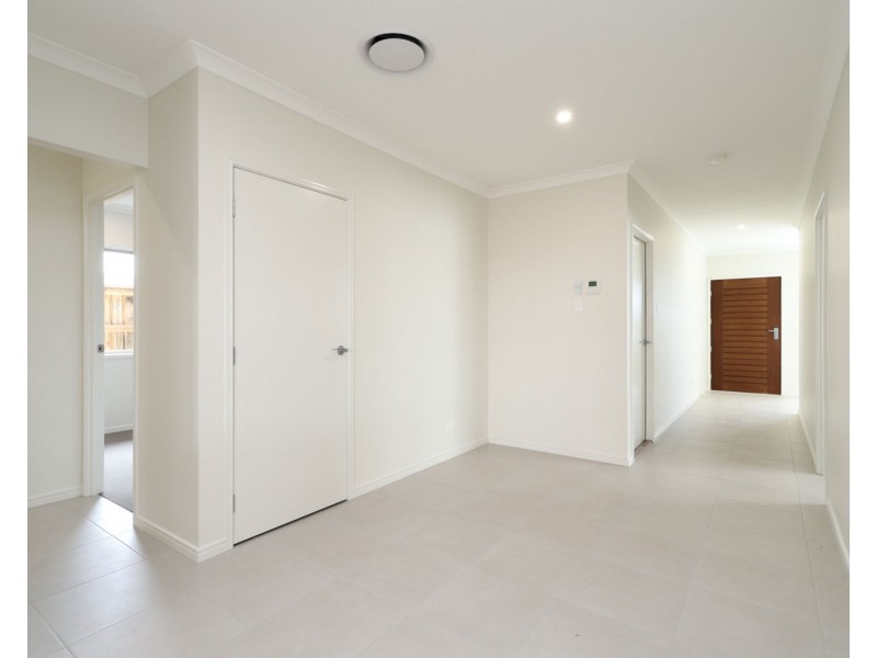 62 Logrunner Circuit, Palmview QLD 4553