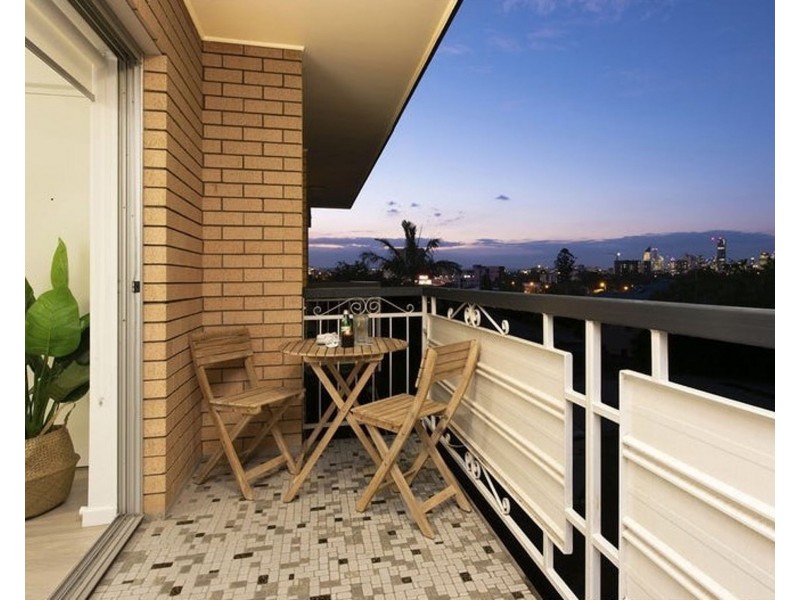 7/29 Rialto Street, Coorparoo QLD 4151