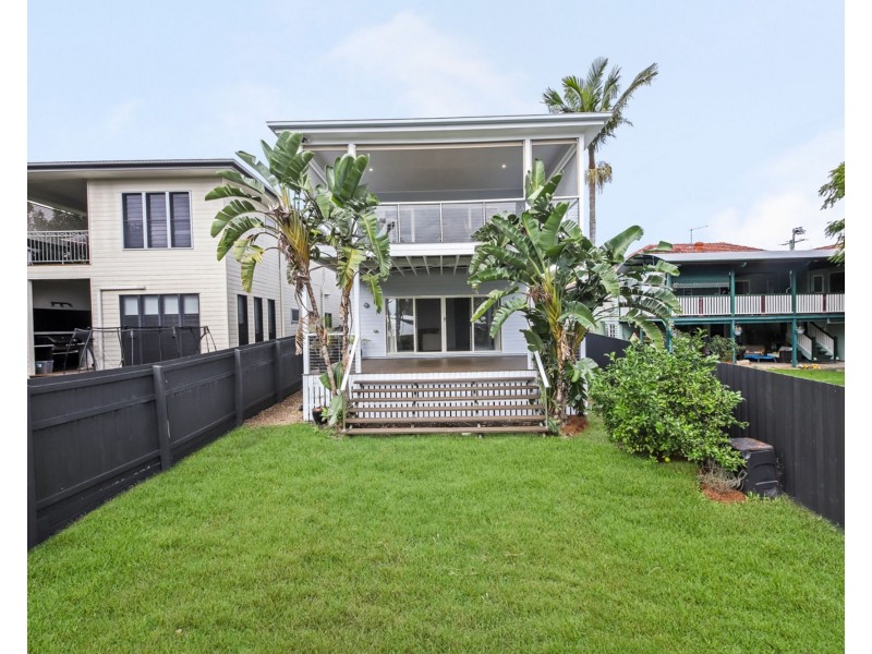 54 The Promenade, Camp Hill QLD 4152