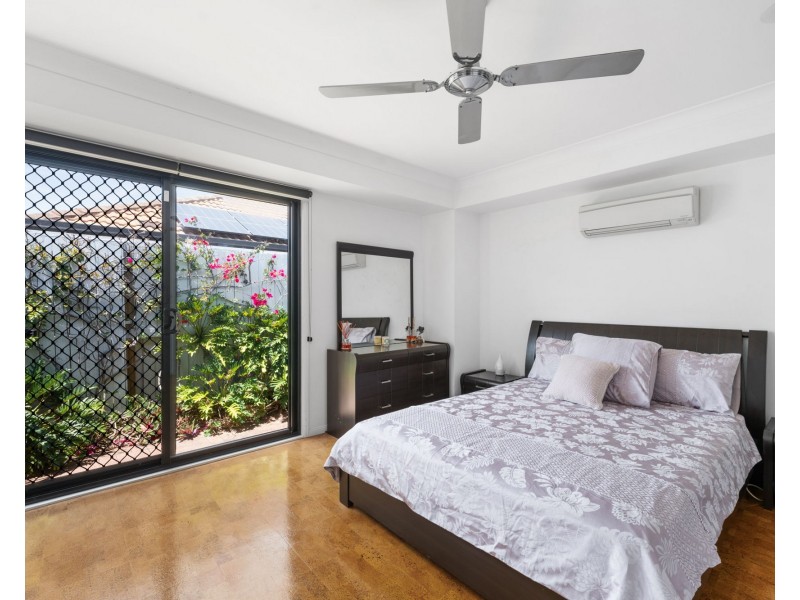 129 Coutts Street, Bulimba QLD 4171