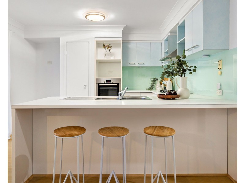 17/101 Coutts Street, Bulimba QLD 4171