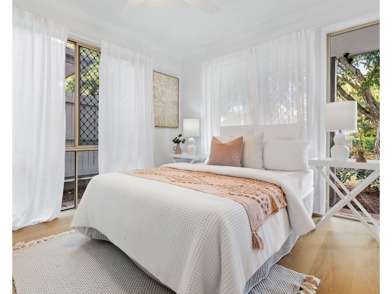17/101 Coutts Street, Bulimba QLD 4171