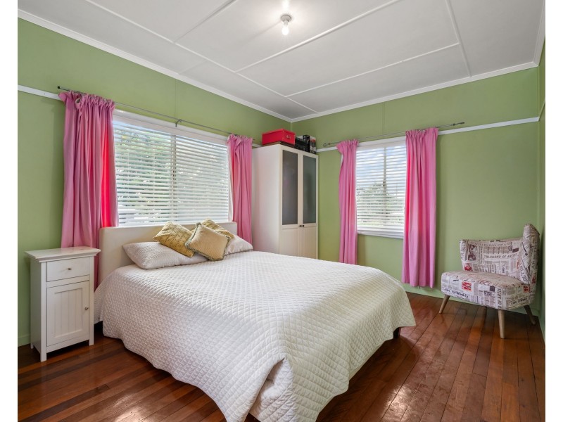 53 Dahlia Street, Cannon Hill QLD 4170