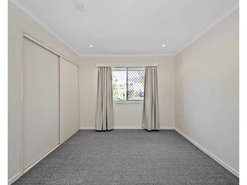 33 Coolmunda St, Mansfield QLD 4122