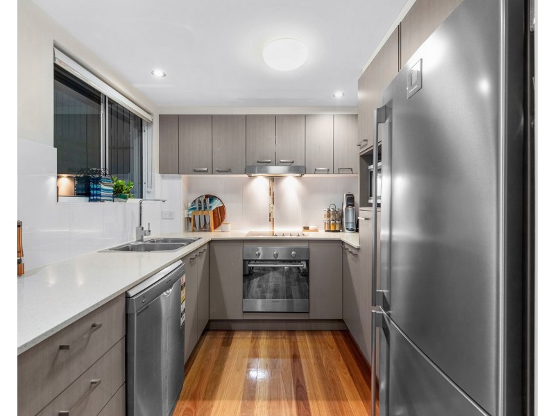 2/38 Chatsworth Road, Greenslopes QLD 4120