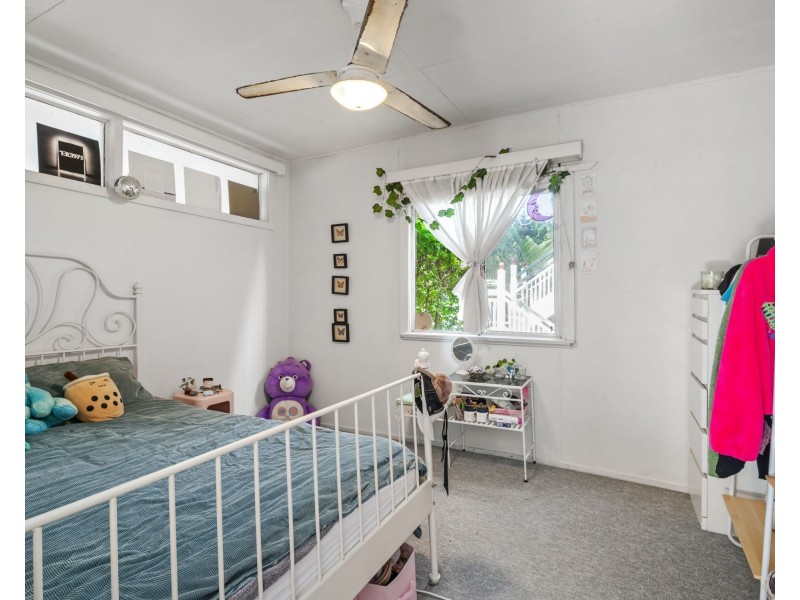 14 Ella Street, Red Hill QLD 4059