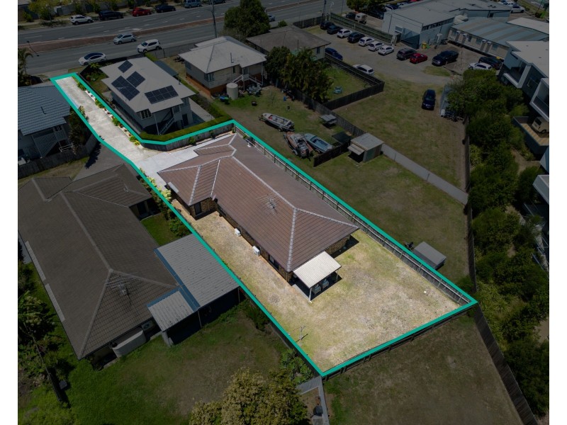 1492A Creek Road, Carina QLD 4152