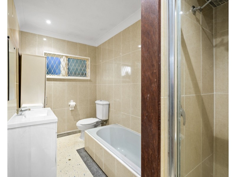 1 Inge Street, Mount Gravatt QLD 4122