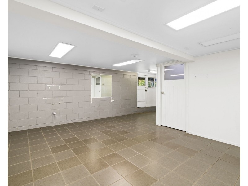 14 Young Street, Annerley QLD 4103