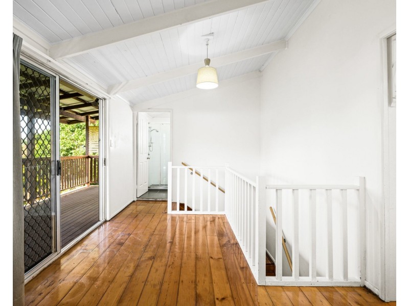 14 Young Street, Annerley QLD 4103