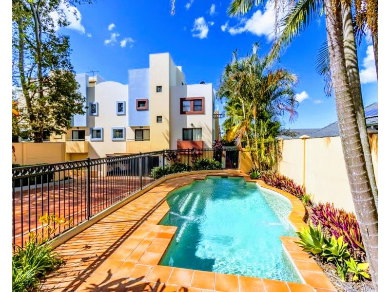 21/2200 Logan rd, Upper Mount Gravatt QLD 4122