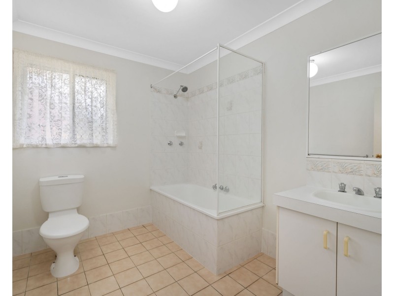 7 Hanby Court, Edens Landing QLD 4207
