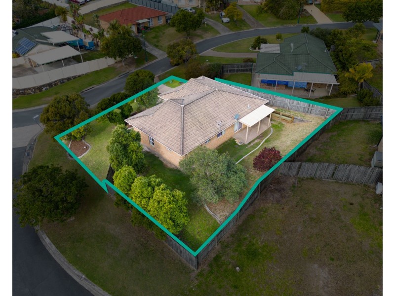 7 Hanby Court, Edens Landing QLD 4207