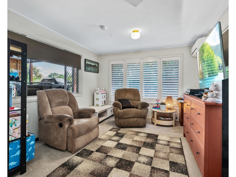 43 Renton Street, Camp Hill QLD 4152