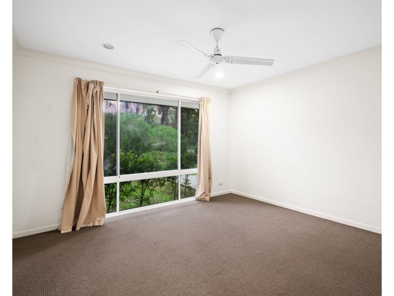 20 Woodlands Way, Parkwood QLD 4214