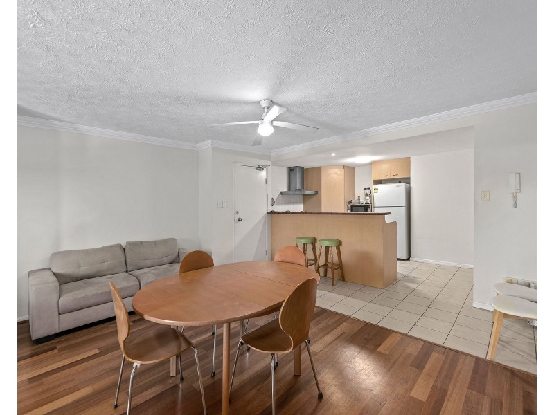 10/81 Annerley Road, Woolloongabba QLD 4102