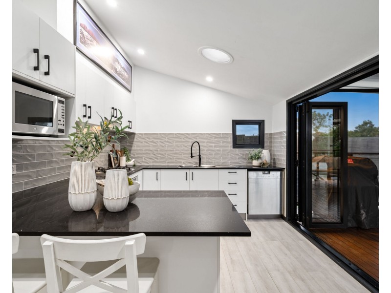 25 Queen Bess Street, Woolloongabba QLD 4102