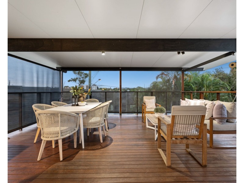 25 Queen Bess Street, Woolloongabba QLD 4102