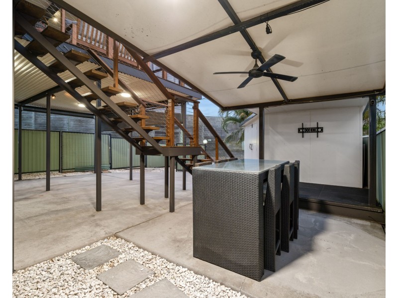 25 Queen Bess Street, Woolloongabba QLD 4102