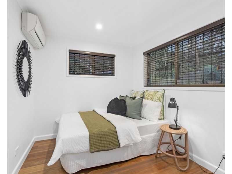 5 Lynell Street, Hamilton QLD 4007