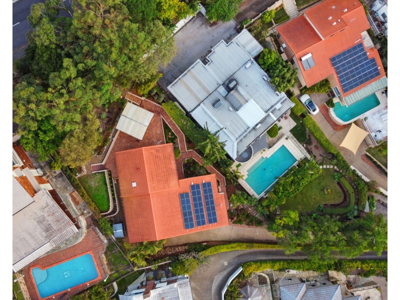 5 Lynell Street, Hamilton QLD 4007