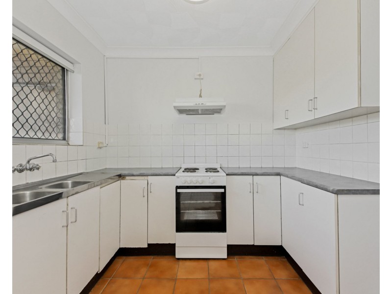 1/72 Thomas Street, Greenslopes QLD 4120