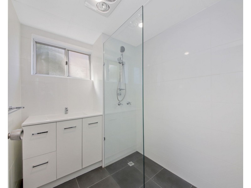 1/72 Thomas Street, Greenslopes QLD 4120