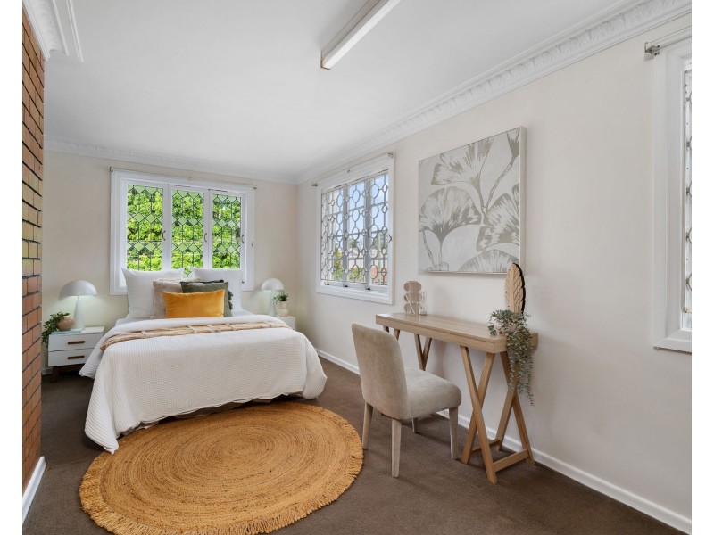 1 Pitcairn Street, Mount Gravatt QLD 4122