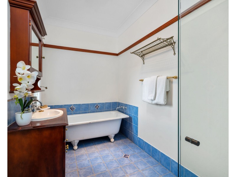 1 Pitcairn Street, Mount Gravatt QLD 4122