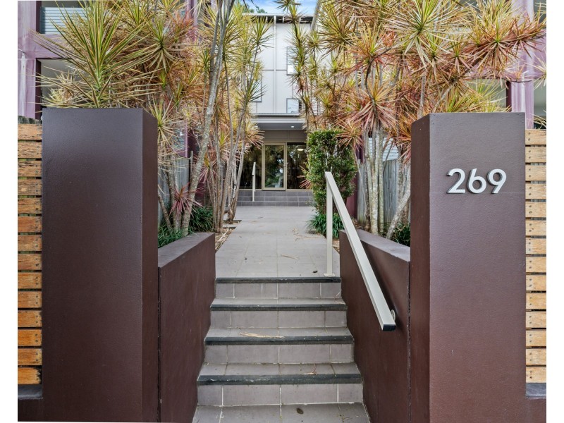 11/269 Nursery Road, Holland Park QLD 4121