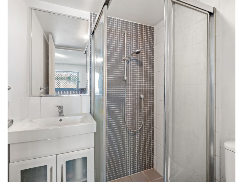 11/269 Nursery Road, Holland Park QLD 4121