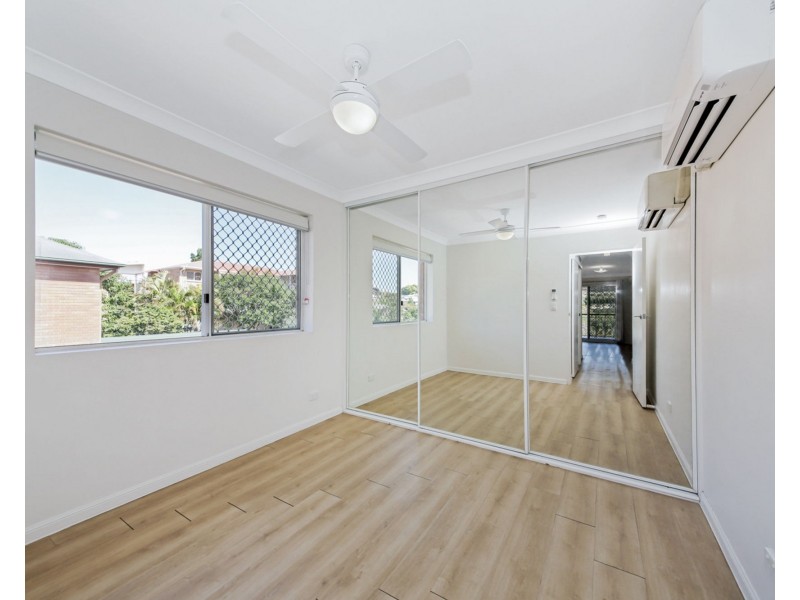6/102 Pembroke Rd, Coorparoo QLD 4151