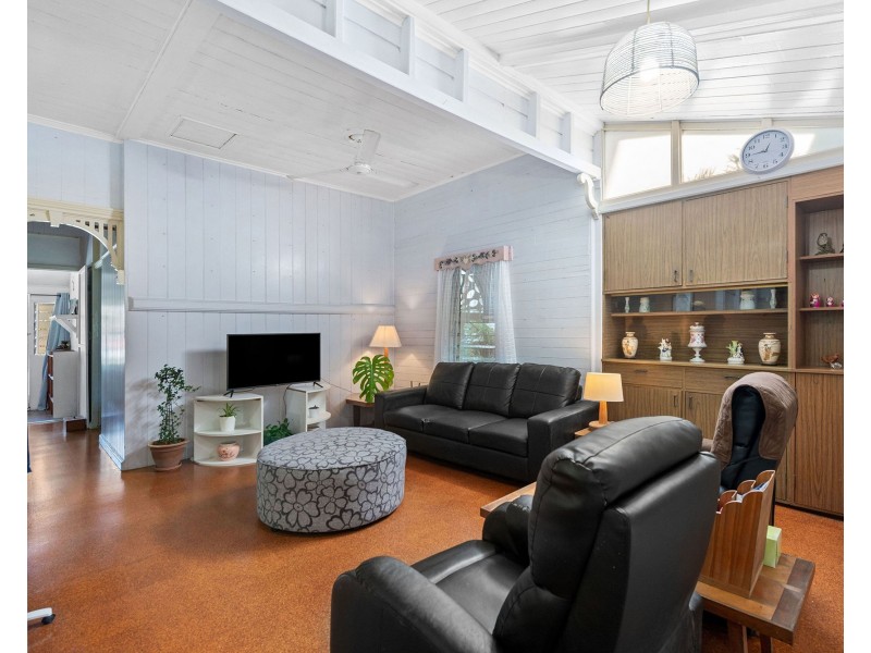 19 School Street, Kelvin Grove QLD 4059