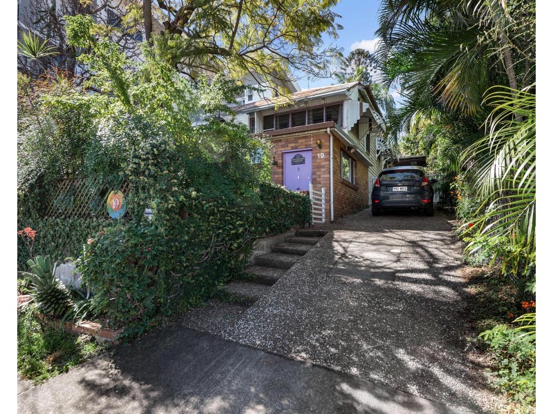 19 School Street, Kelvin Grove QLD 4059