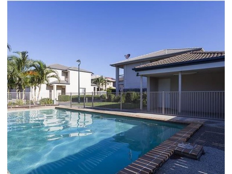 26/50 Johnston Street, Carina QLD 4152