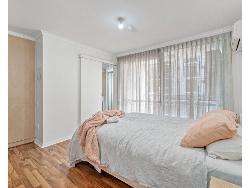 2/89 Thorn Street, Kangaroo Point QLD 4169