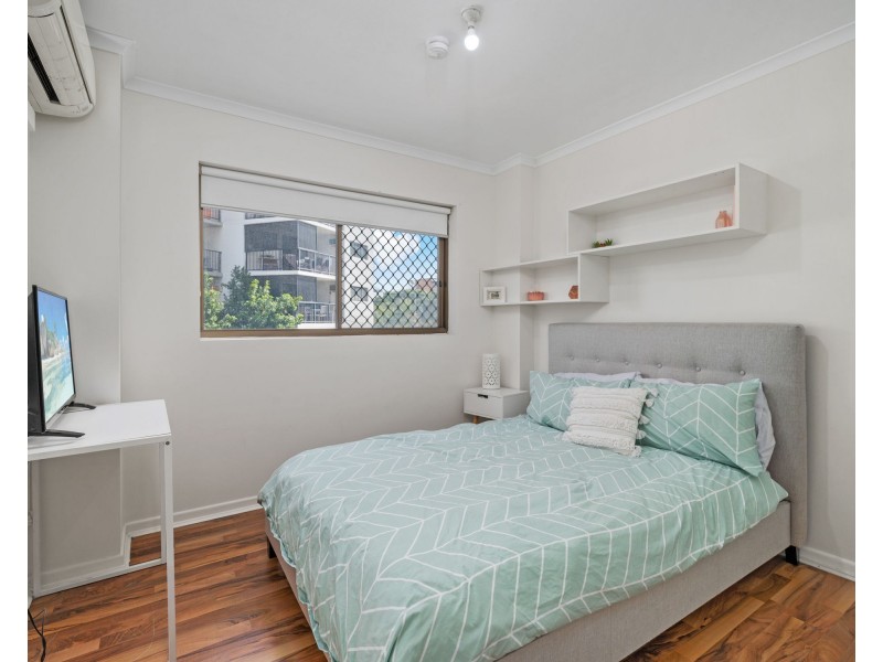 2/89 Thorn Street, Kangaroo Point QLD 4169