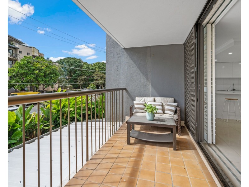 2/89 Thorn Street, Kangaroo Point QLD 4169