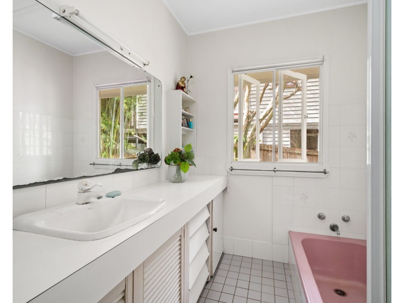 265 Oates Avenue, Holland Park QLD 4121