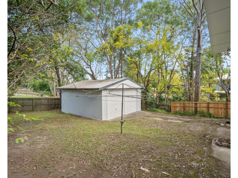 265 Oates Avenue, Holland Park QLD 4121