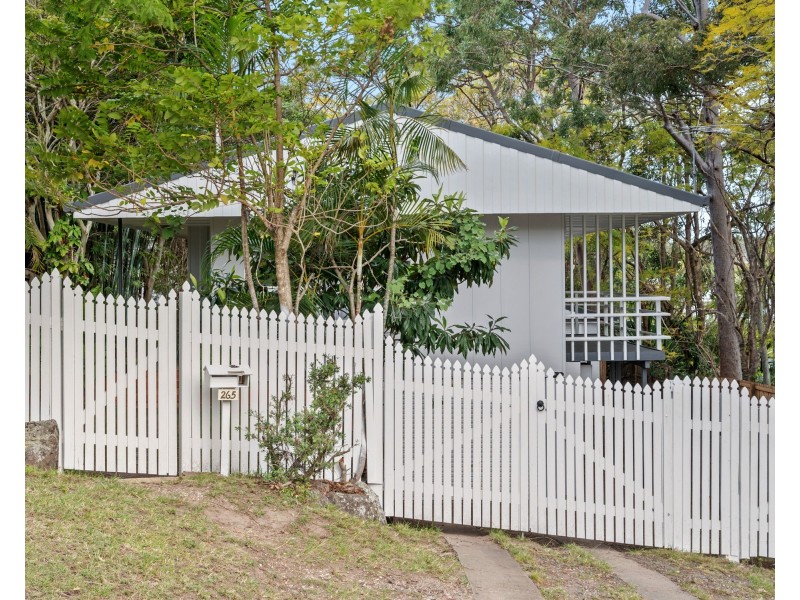 265 Oates Avenue, Holland Park QLD 4121