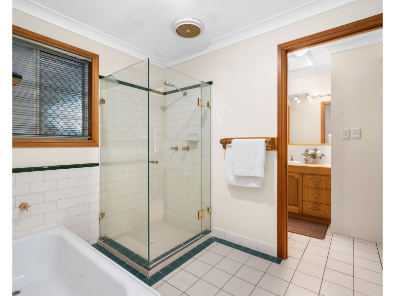 162A Birdwood Road, Holland Park West QLD 4121