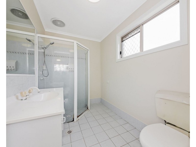 15 Saint Helena Place, Tingalpa QLD 4173